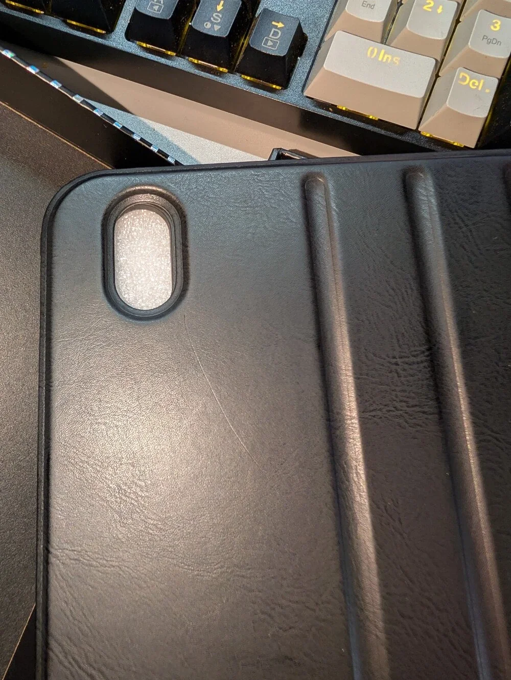 1-iPad 2022 Case in Black